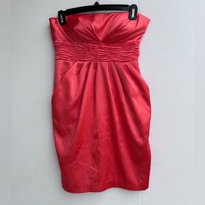 JUMP Apparel Strapless Red Satin Cocktail Dress Ruched Bodice Women’s 5/6 GREAT